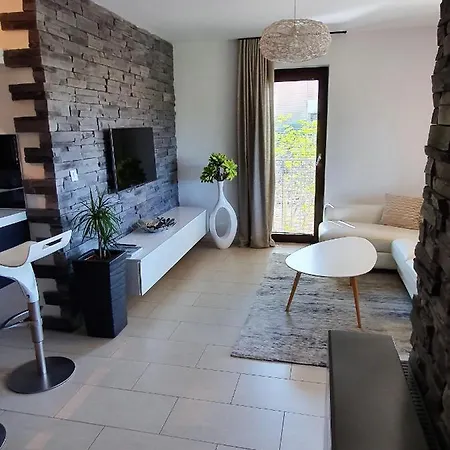 Apartment Lucia Exclusive With Parking In The Garage *